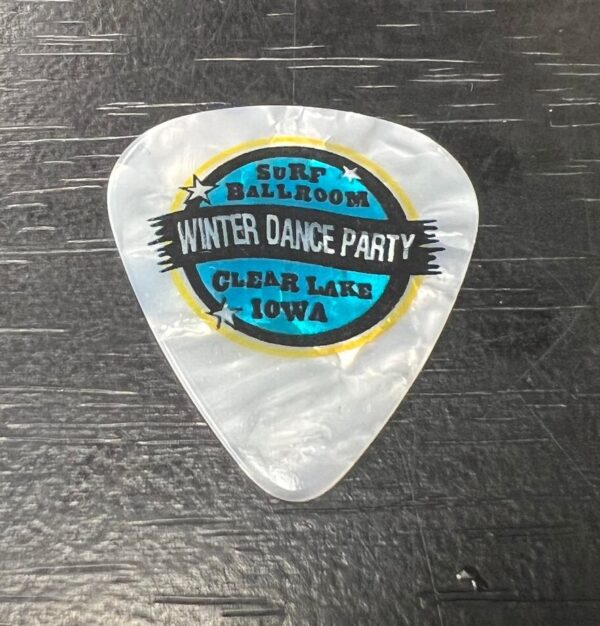 Guitar Pick - Image 3