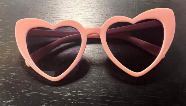 Heart Shaped Retro Sunglasses