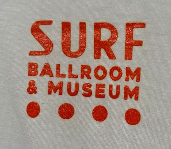 Retro Beach Tee - Image 4